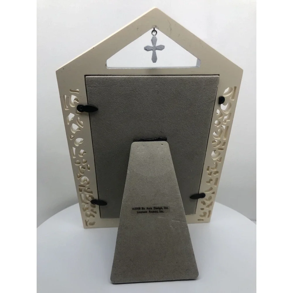 First Communion Picture Frame/RR Roman Boy's or Girl's First Communion Gift 4x6